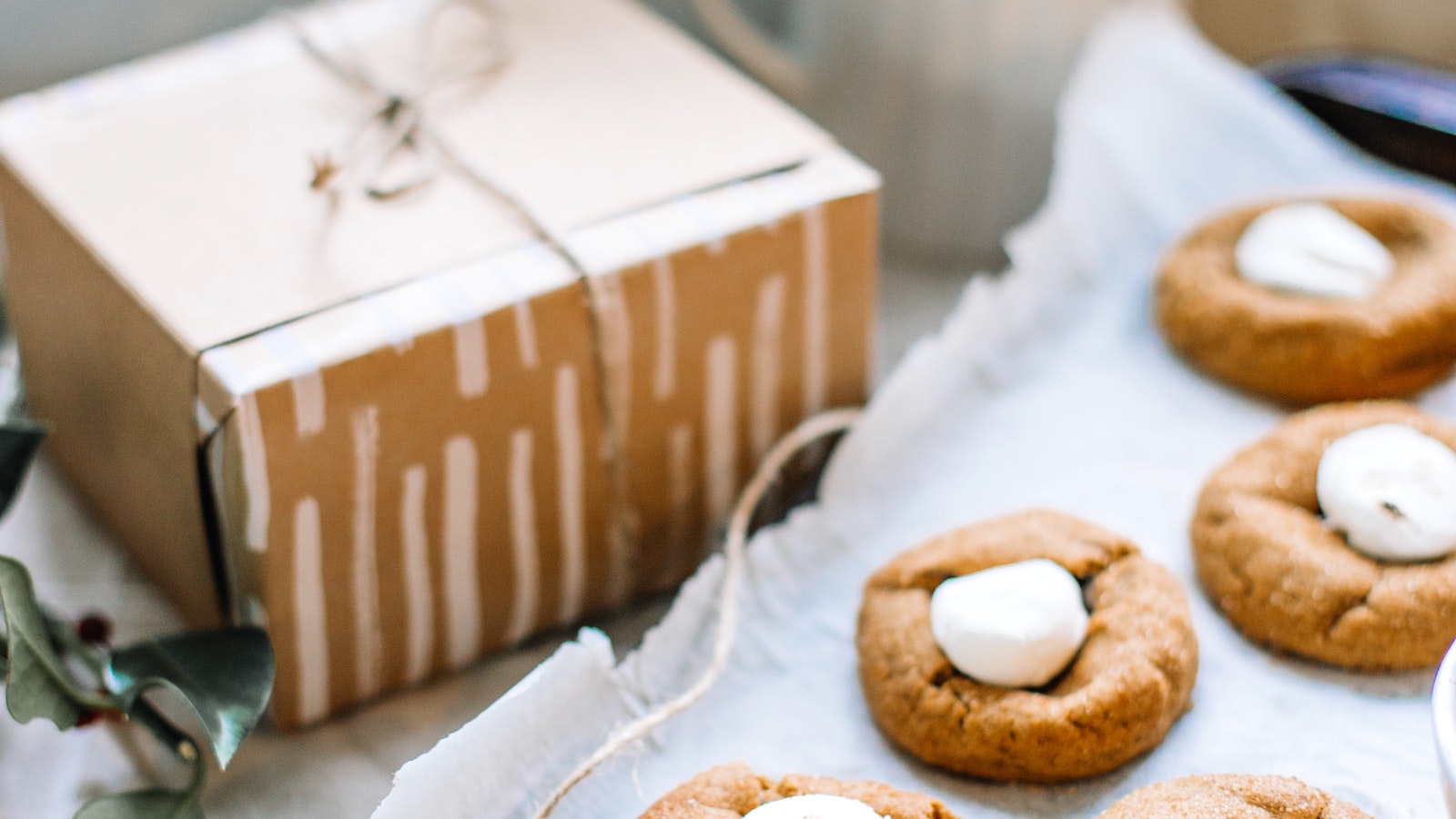How to Keep Cookies Fresh for Shipping (and Eating)