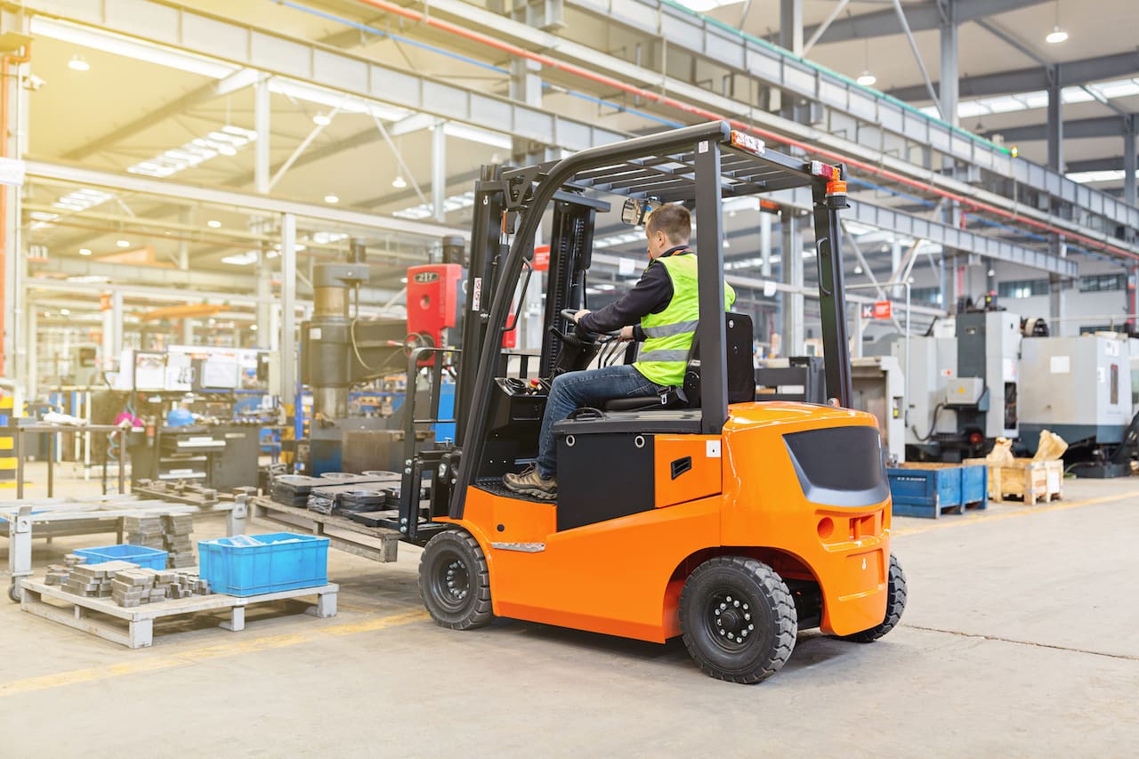 Forklift Storage Bins: Guide to Enhance Warehouse Efficiency
